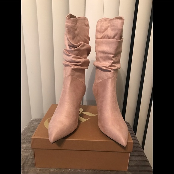 SOLD🔥NWT CHARLOTTE RUSSE NUDE SUEDE BOOTIES 🔥 - Picture 2 of 5